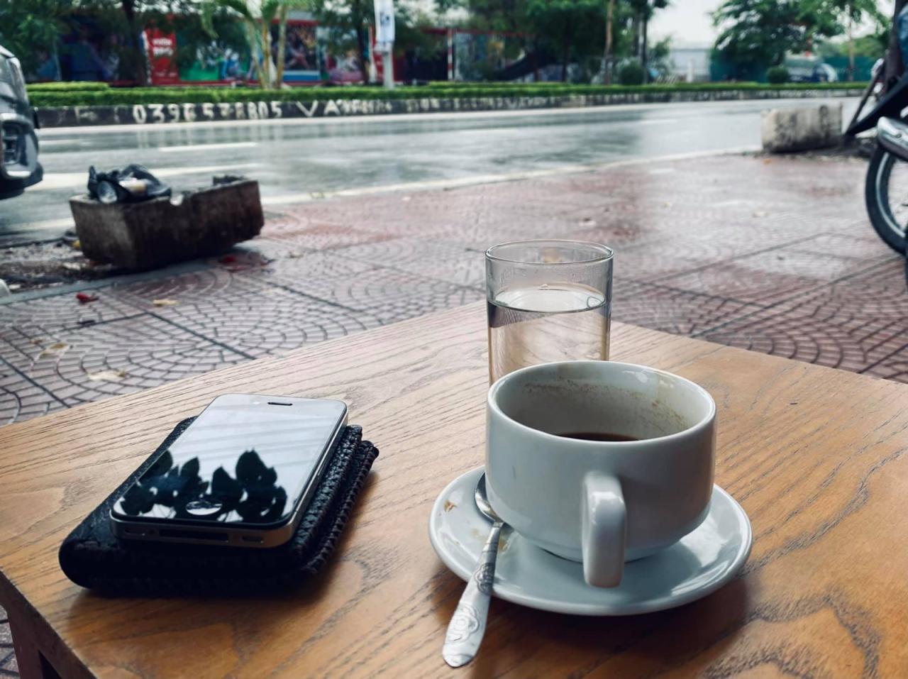 Giao lưu bạn có sở thích uống cà phê một mình (kèm ảnh) | theNEXTvoz